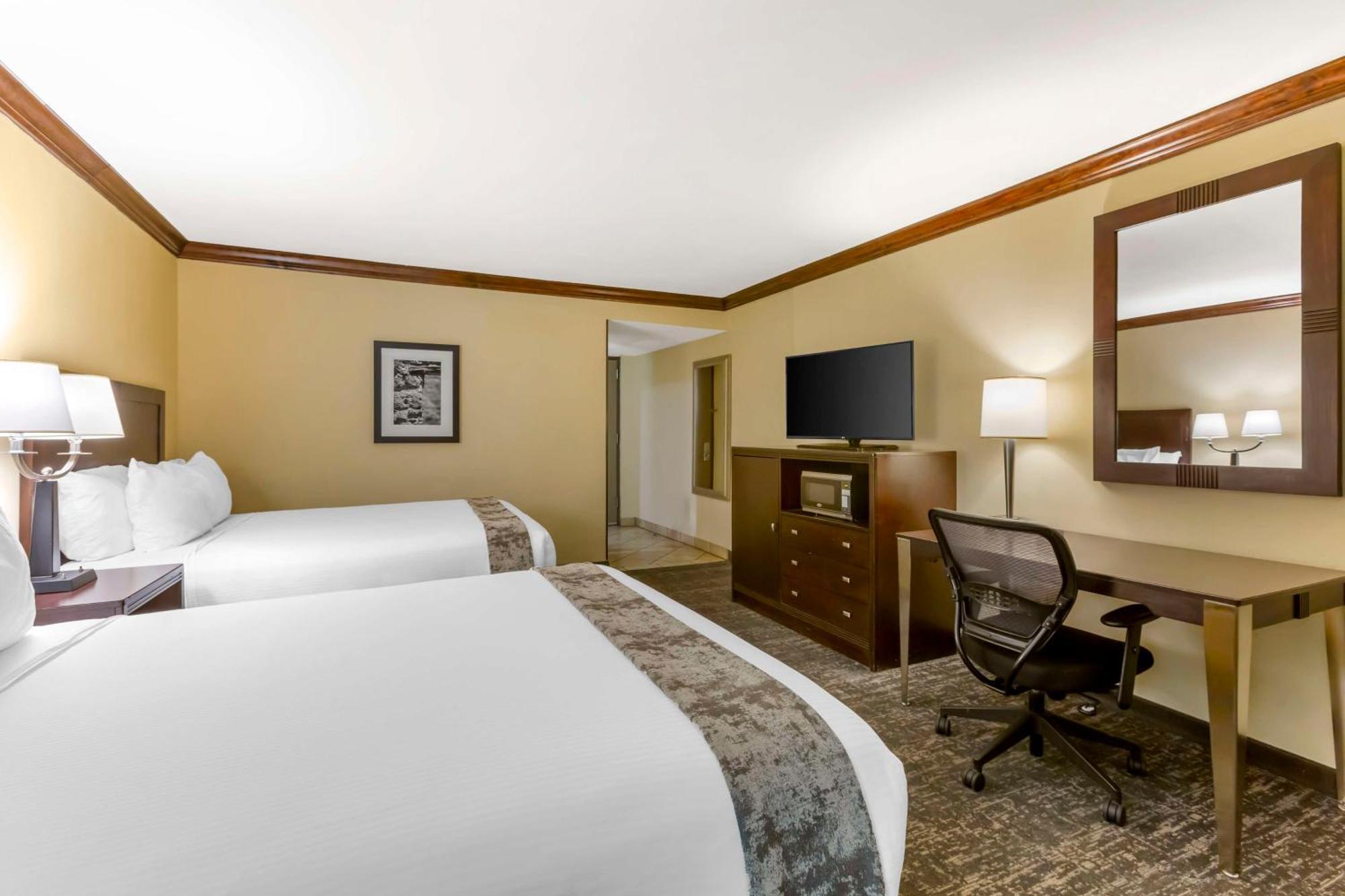 Best Western Plus Raton Hotel Eksteriør bilde
